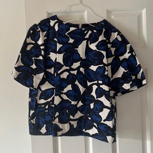 Banana Republic Floral Tshirt Blouse